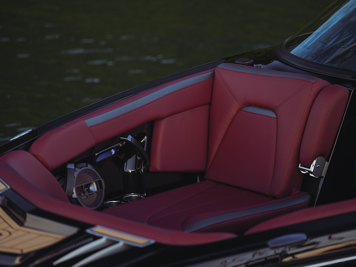 0005 5R3A3075